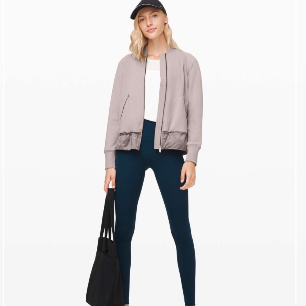 Lululemon Swept Along Jacket
Dark Chrome